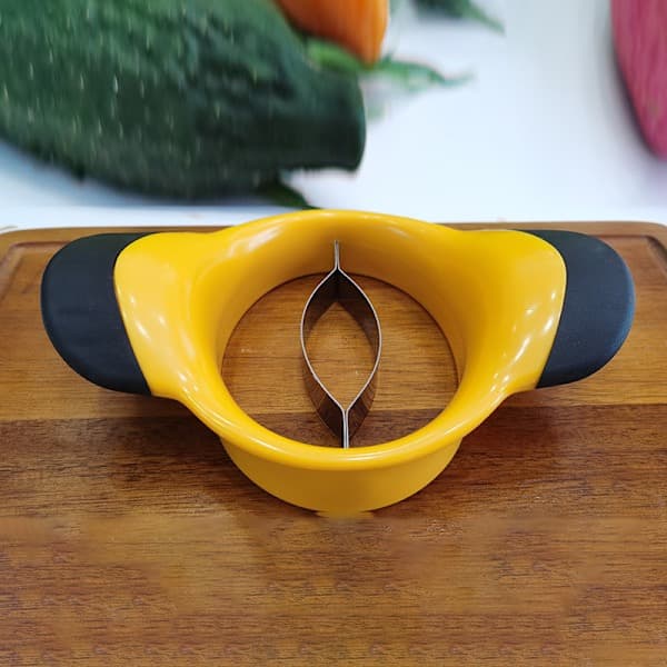1-piece mango cutter, divides and pits, non-slip handle, stainless steel