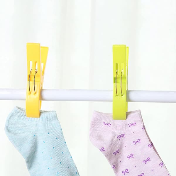 Beach Towel Clip Windproof Clip Suitable for Towels, Bath Towels, Blankets, Beach Towels, Clothes Pegs (Random 4-pack)