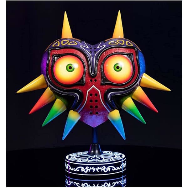First 4 Figures The Legend of Zelda Majora's Mask med LED-base