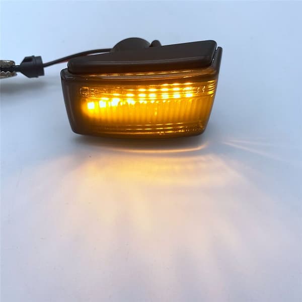 2 stk til 850/C70/V70/V40/S40 98-04 Bil LED Sidemarkeringslys Blinklys 9178885