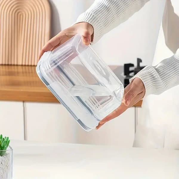 3-pack BPA-free Plastic Storage Boxes with Silicone Bottom & Lid | Airtight & Refrigerator Safe | Versatile Kitchen Organizer for Fruits