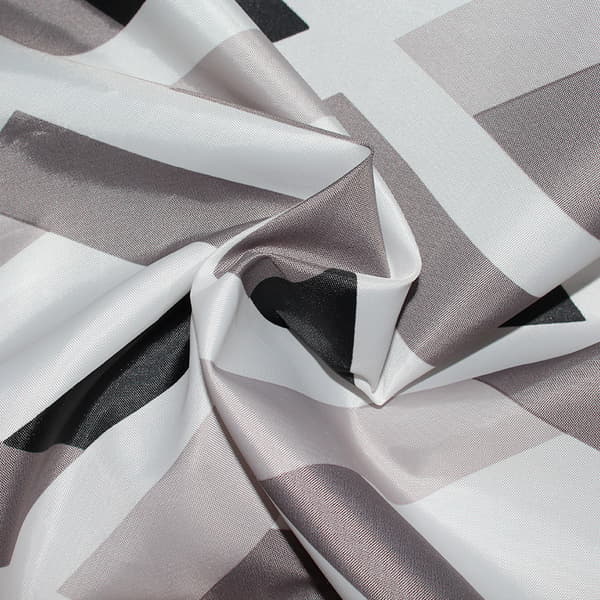 1 stk dusjforheng 150 (bredde) x 200 (høyde) cm muggbestandig polyester
