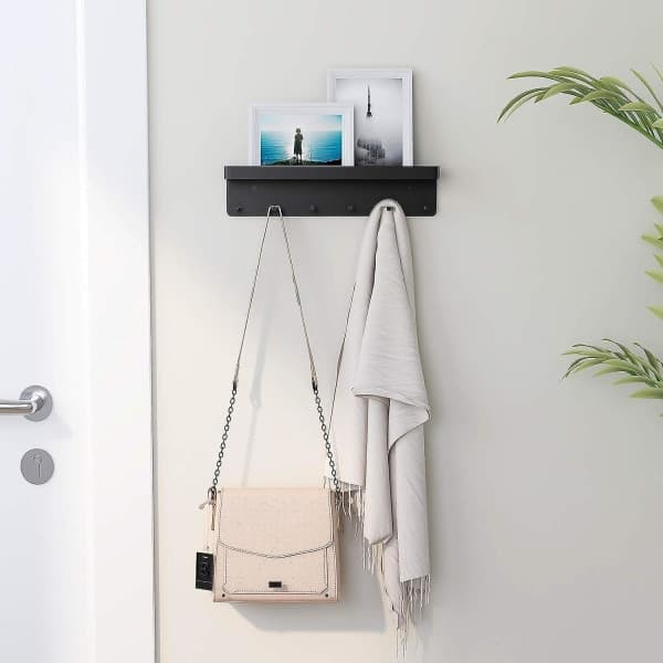 Metal Wall Mounted Key Holder with Storage Versatile Home Key Holder for Wall