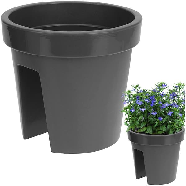 Robust and lightweight weather-resistant balcony box for outdoor use
