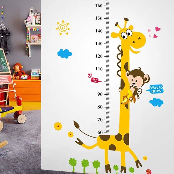 Irrotettava kirahvi-pituuskasvutaulukko seinätarra lapsille