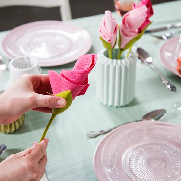 Elegant Table Art Napkin Holders for Creative Decor 45