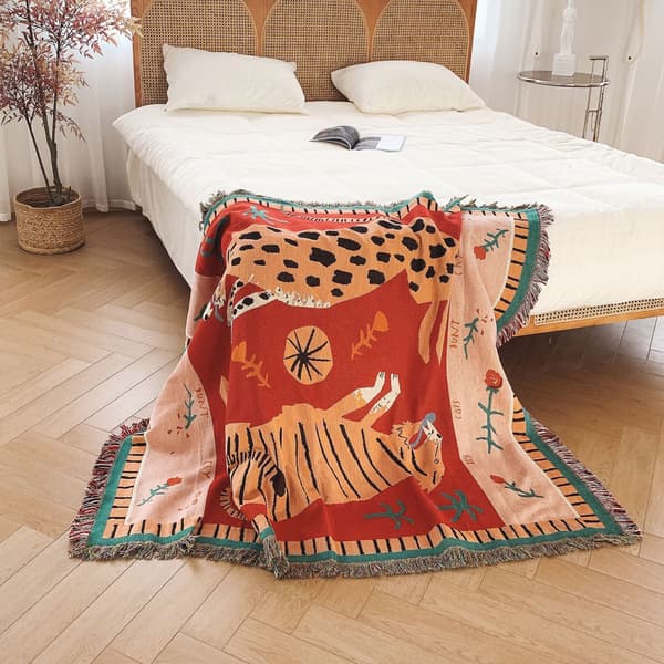 1 stk 160x130 cm Strikket Dyrepledd med Frynser