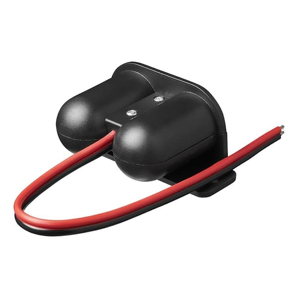 Pinta-asennettava tupakansytytinliitäntä + 2xUSB tyyppi A 12V/24V