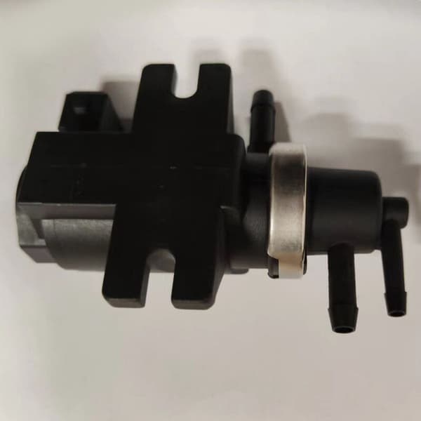 Vakuumsolenoidventil for bil, passer til 30618057
