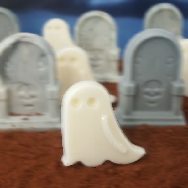 Pralinform Spøkelse Sjokoladeform - Halloween - Ghost - BWB 9741 Transparent transparent