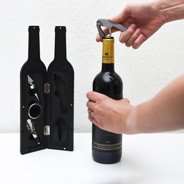 Wine Bottle-Shaped Gift Set: Wine Accessories & Decor Svart black