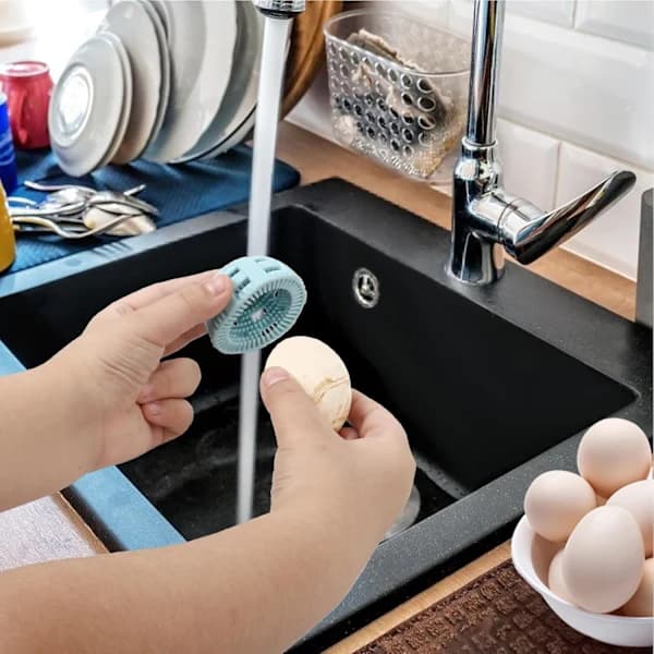Egg Cleaning Brush Silicone, Egg Scrubber for Fresh Eggs, Reusable Egg Washing Cleaning Tools (Blue)