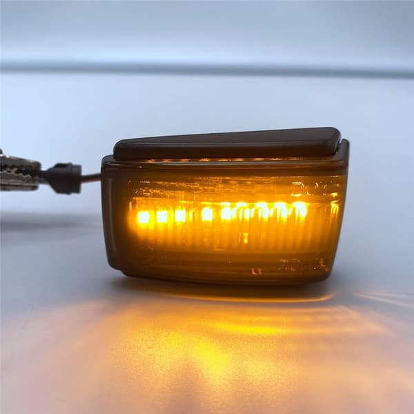 2 stk for 850/C70/V70/V40/S40 98-04 Bil LED Sidemarkeringslys Blinklys 9178885