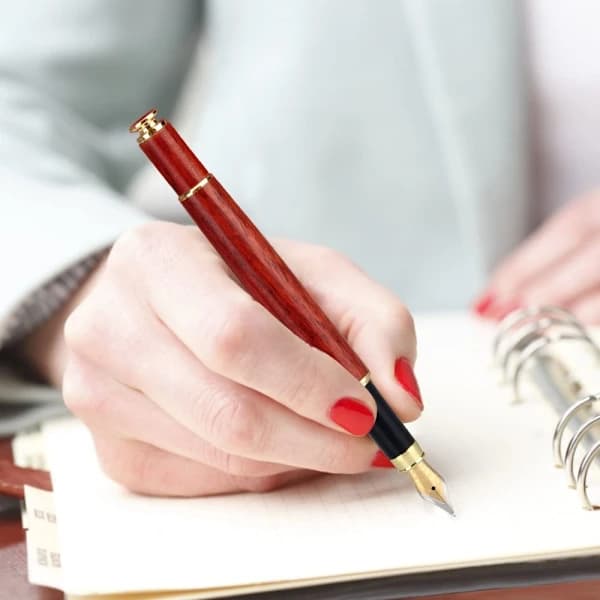 Træfyldepen Sort Klassisk Pen
