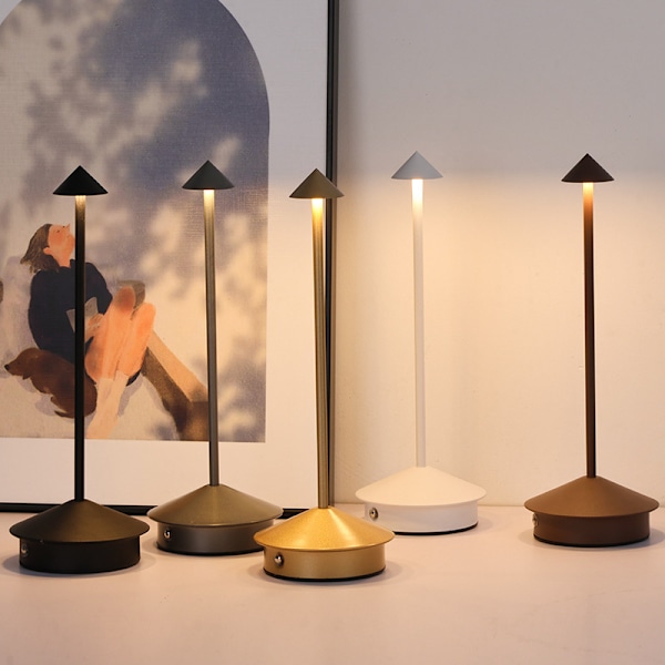 Himmennettävä LED-pöytävalaisin, IP54-suojaus, sisä-/ulkokäyttöön, pistoke, K29cm, EU-pistoke - Corten-Wellngs Sand Brown... white