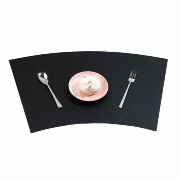 4-pak dækkeserviet i kunstlæder, bue, sort 43x30cm sort black