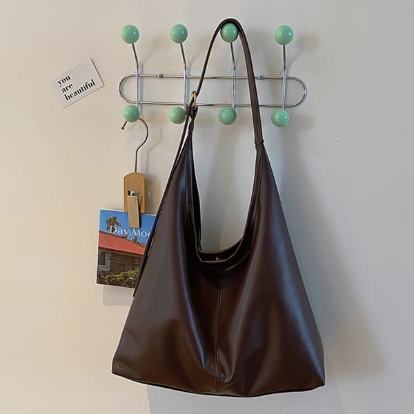 Vintage-inspireret mulepose til kvinder - Skuldertaske og underarmstaske - Kaffebrun
