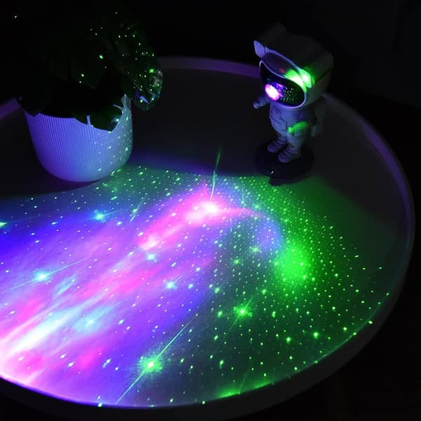 Astronaut Stjerneprojektor LED Nattlampe For Barn Laserprojektor
