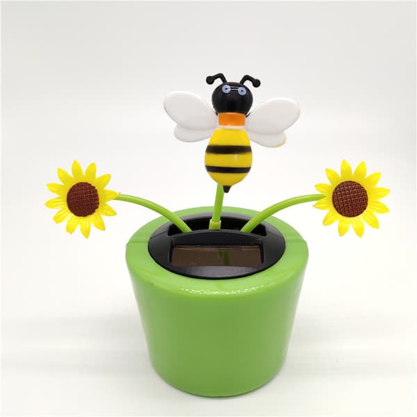 Tre blommor solcellsäpple blomma bil gunga nickar sol blomma bil prydnad kreativ gåva