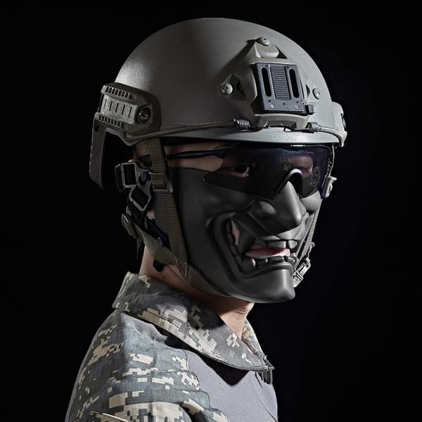 En smule sort Airsoft halv ansigtsmaske, Evil Demon Monster Kabu