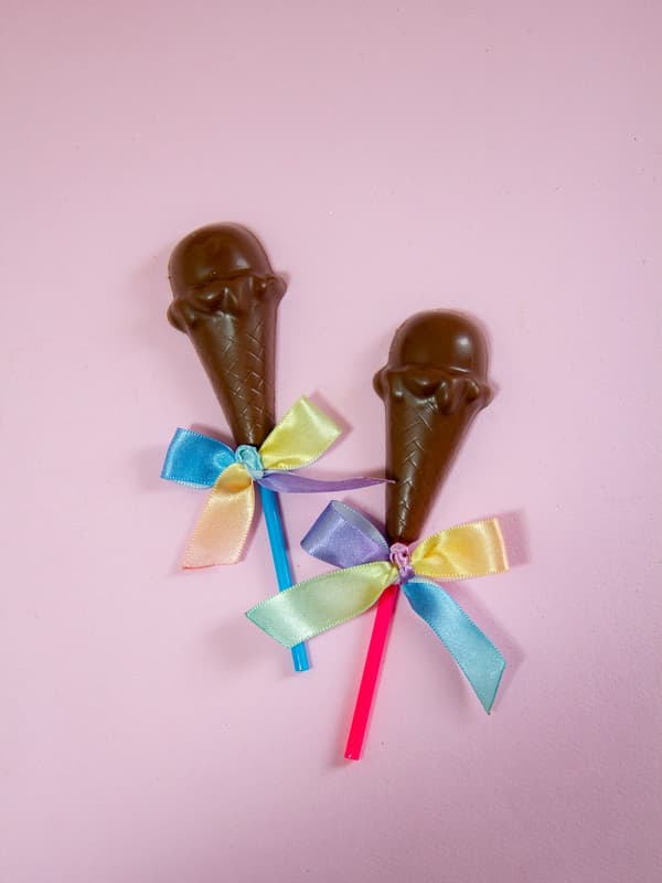Pralinform Glass - Strut Klubba - Ice Cream - BWB 368 Transparent transparent