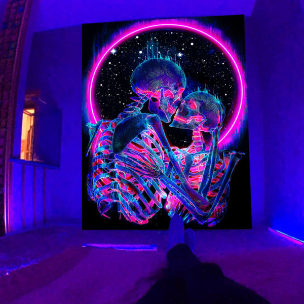 Halloween Skull Tapestry, Kissing Lovers Moon Tapestry UV Reacti