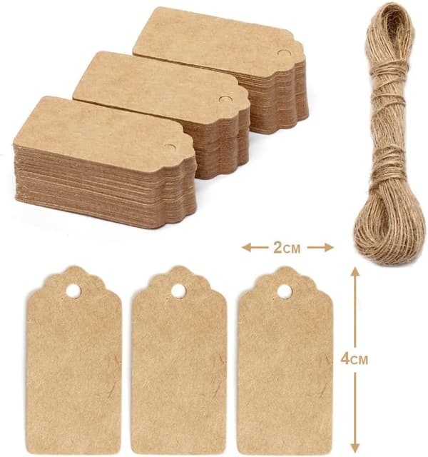 Kraftpapper Presentlappar, Bruna, Scallop 4x2 cm, 100-pack med Snöre