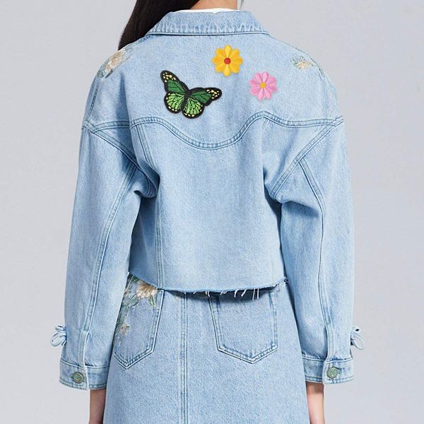 Broderede blomsterapplikationer sy-på patches sommerfugl dekorative P