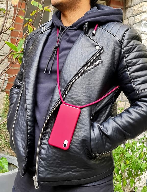 Lanyard-deksel kompatibelt med iPhone 15 Pro Max - Burgunder