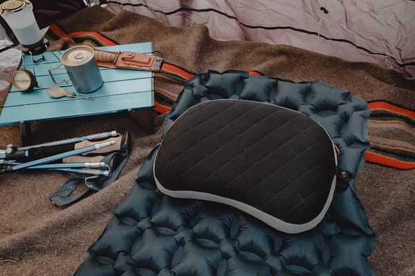 Campingpude til sove, oppustelig pude til camping,