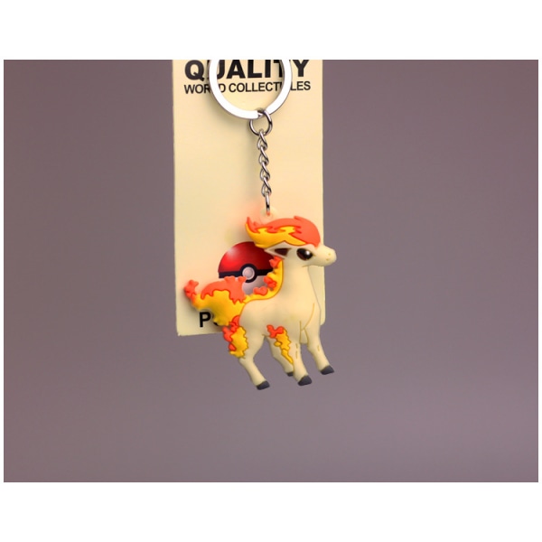3-delad tomte nyckelring leksak Pikachu magic baby PVC mjuk plast
