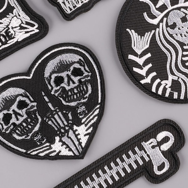 Broderi stryge-på patch, (Skull/Punk) 16PCS patch-klistermærke, Vint