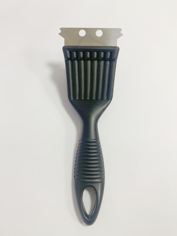 BBQ børstebørste med metalskraber, sort/messing, 21x 7