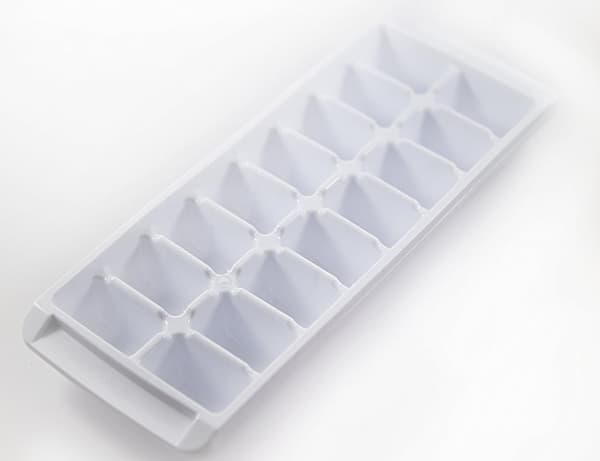 Lättsläppt Vit Isbitsform, 16 Isbitsformar (4-pack) (4-pack - 64 Isbitar)