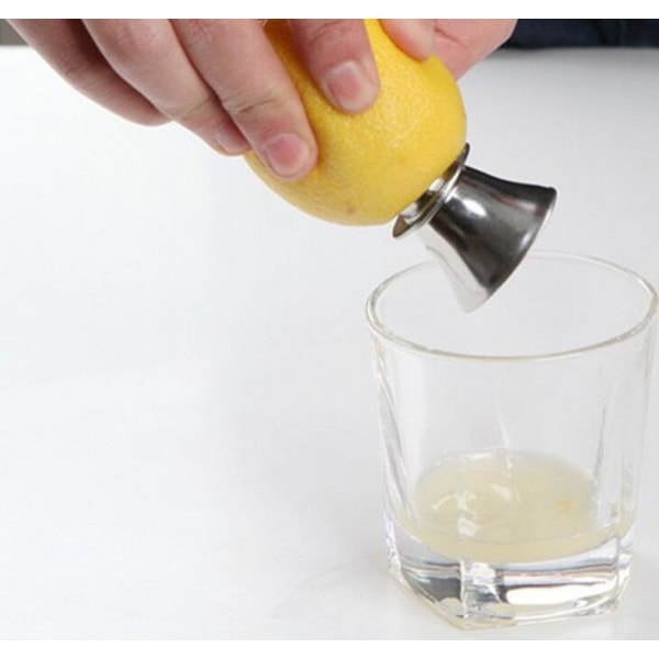 Praktisk håndholdt citruspresser i rustfrit stål til citroner, limefrugter og appelsiner