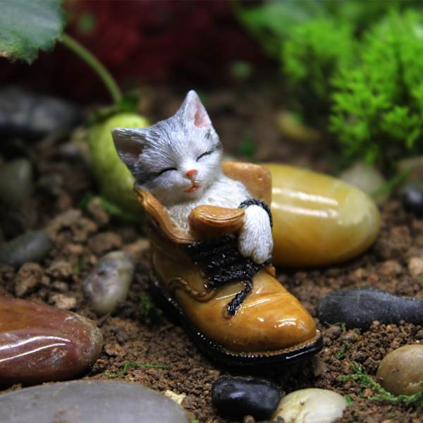 Små miniature sovende kattefigurer, fe have DIY feer