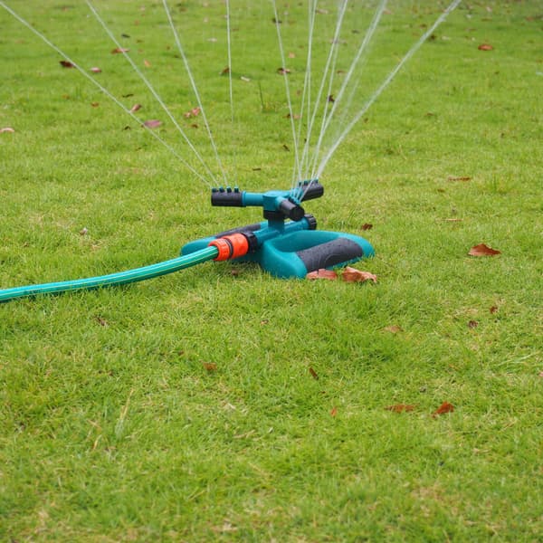 Plænesprinklersystem - Vandhave sprinklerhoved tre pr