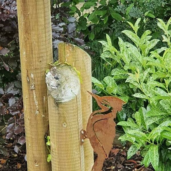Ruohoinen lintu siluetti metalli puutarha koriste - Tyylikäs muotoilu