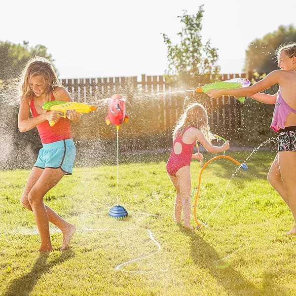 Vesiraketti sprinkler - Lasten ulkopeli - Vesipeli lapsille