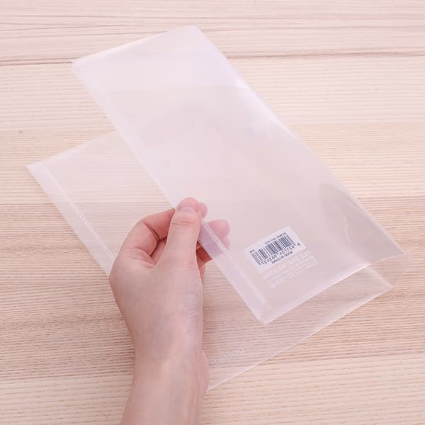 4 x Transparent A4 PP dokumentmappe med borrelås perforert kant