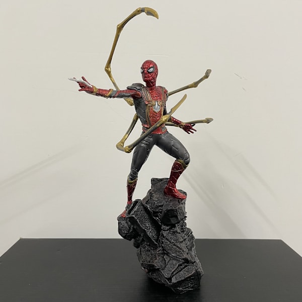 Avengers Heroes Without a Return Steel Spider-Man Statue Ani