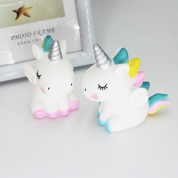 3D enhörning docka cupcake-topp (2 st 5,5 * 8,5 cm), cupcake-toppar C