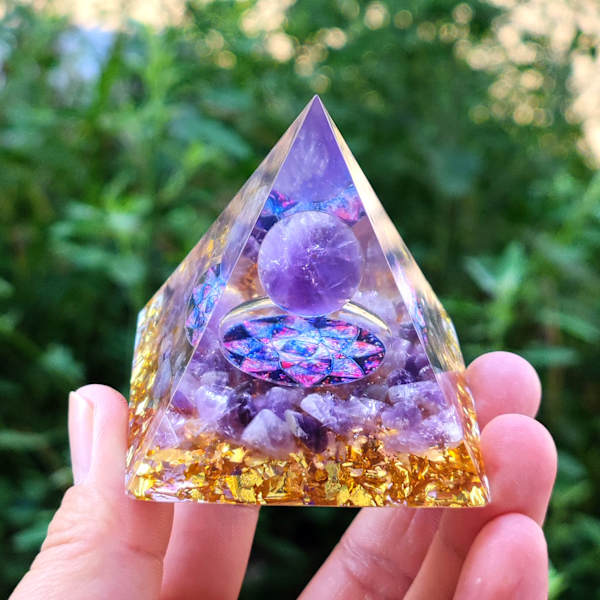 Knust stein 5cm Chakra krystallpyramide Hjemmedekor Håndverk