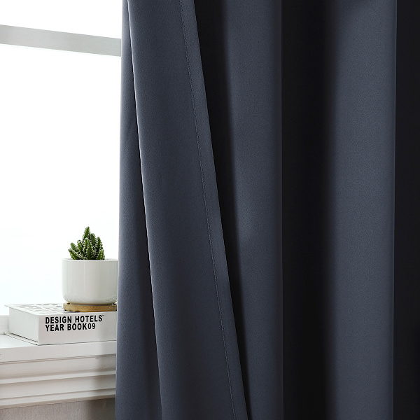 Blackout Gardiner Isolerede Gardiner Sort 140x175cm Moderne