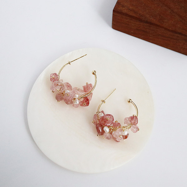 Vintage Yard Wind Natural Pearl Pink Crystal Strawberry Girl