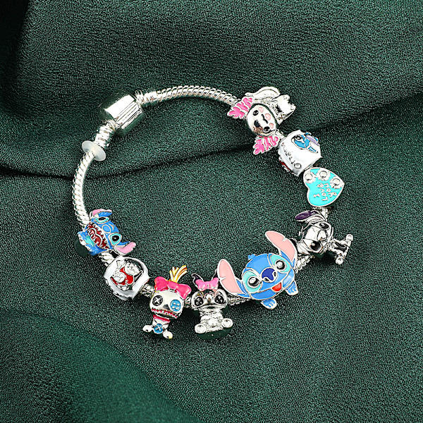 Interstellar Baby Stitch -rannekorunukke - asusteet miehille ja