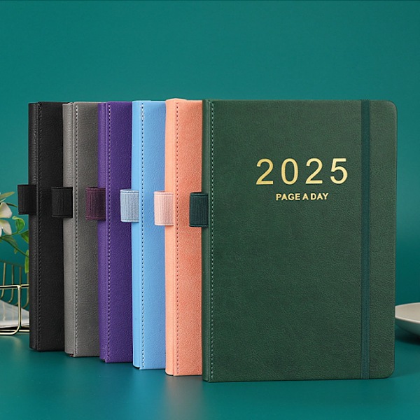 2025 Daily - Inbunden Daterad A5 Planer - Engelska