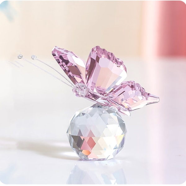 Dekorativ flyvende sommerfugl-krystallfigur med glasskule