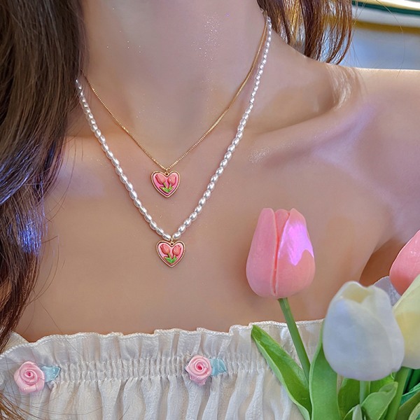 Flower Love Pendant Pearl Necklace Women's Versatile Popular