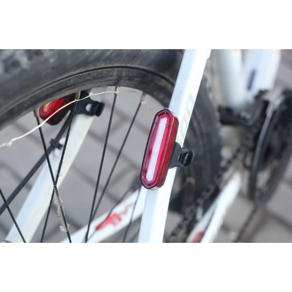 Cykelbakljus, Cykelbaklykta USB Uppladdningsbar COB LED Bak
